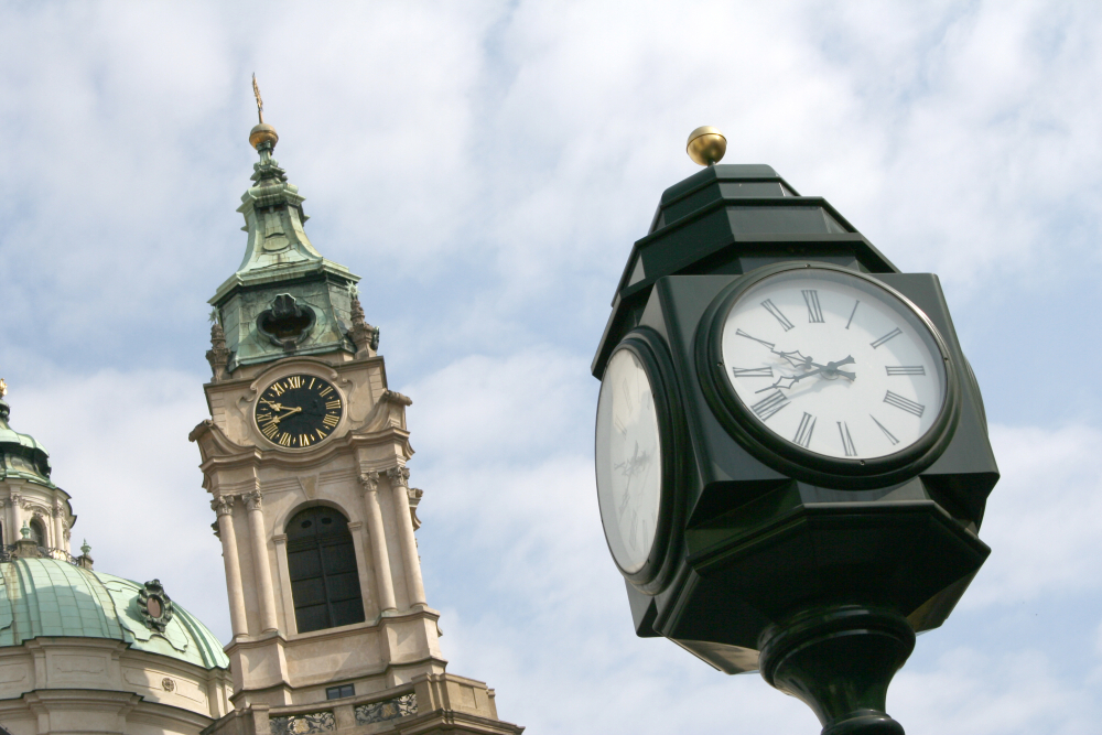 Praha a čas existují jenom jednou